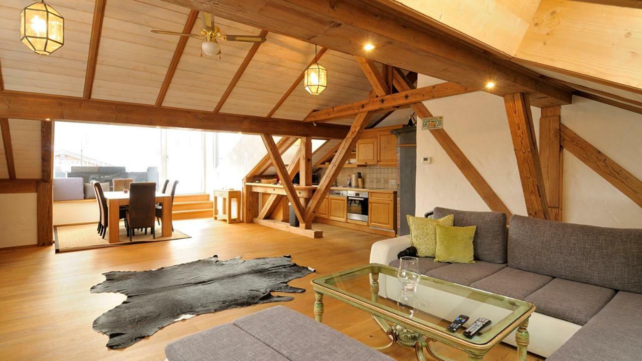 Appartement Kitzbuehel Mit Dachterrasse Bagian luar foto