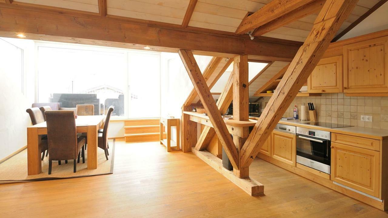 Appartement Kitzbuehel Mit Dachterrasse Bagian luar foto